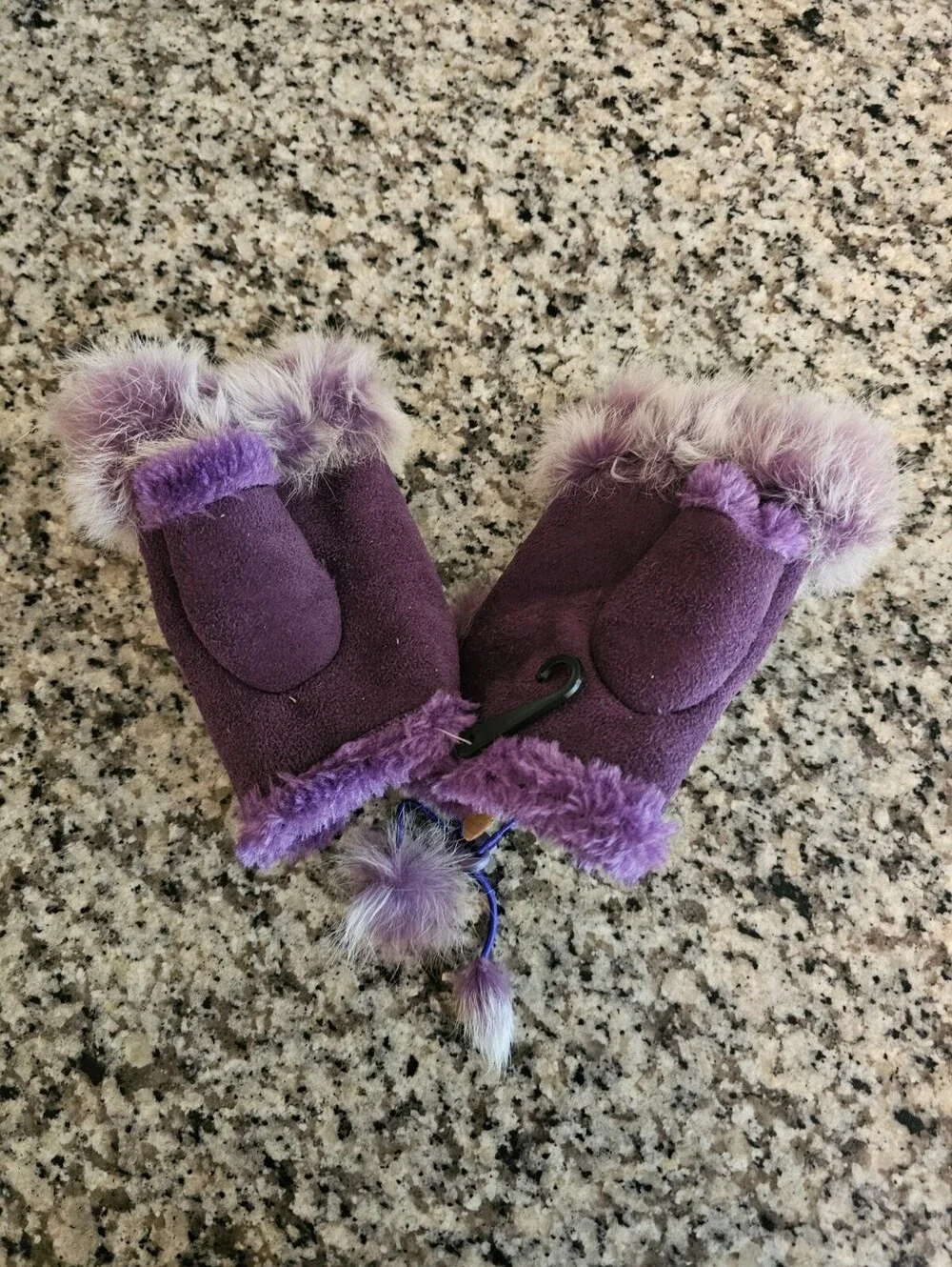 Northwest Spirit fingerless gloves Faux Rabbit Trim Embroidered Butterfly NEW